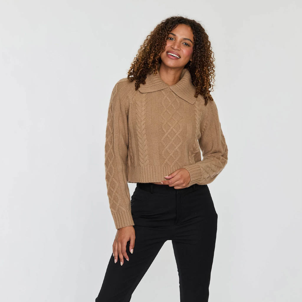 REMOVABLE COLLAR CABLE CROP POLO