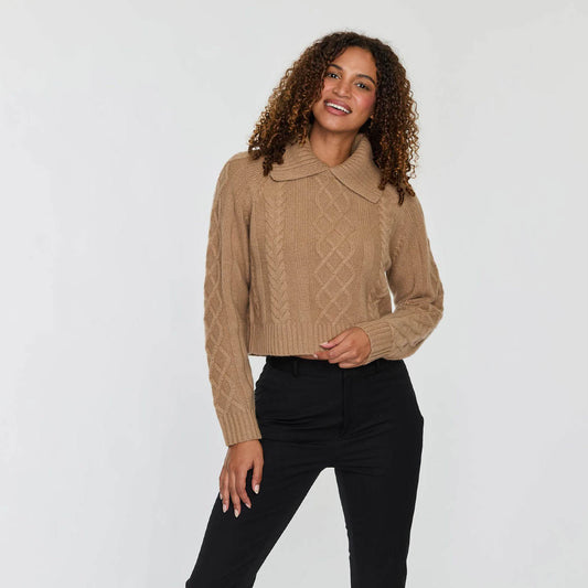 REMOVABLE COLLAR CABLE CROP POLO  