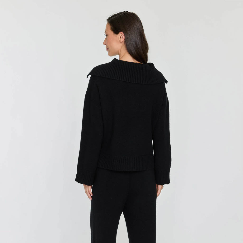SAILOR COLLAR PULLOVER