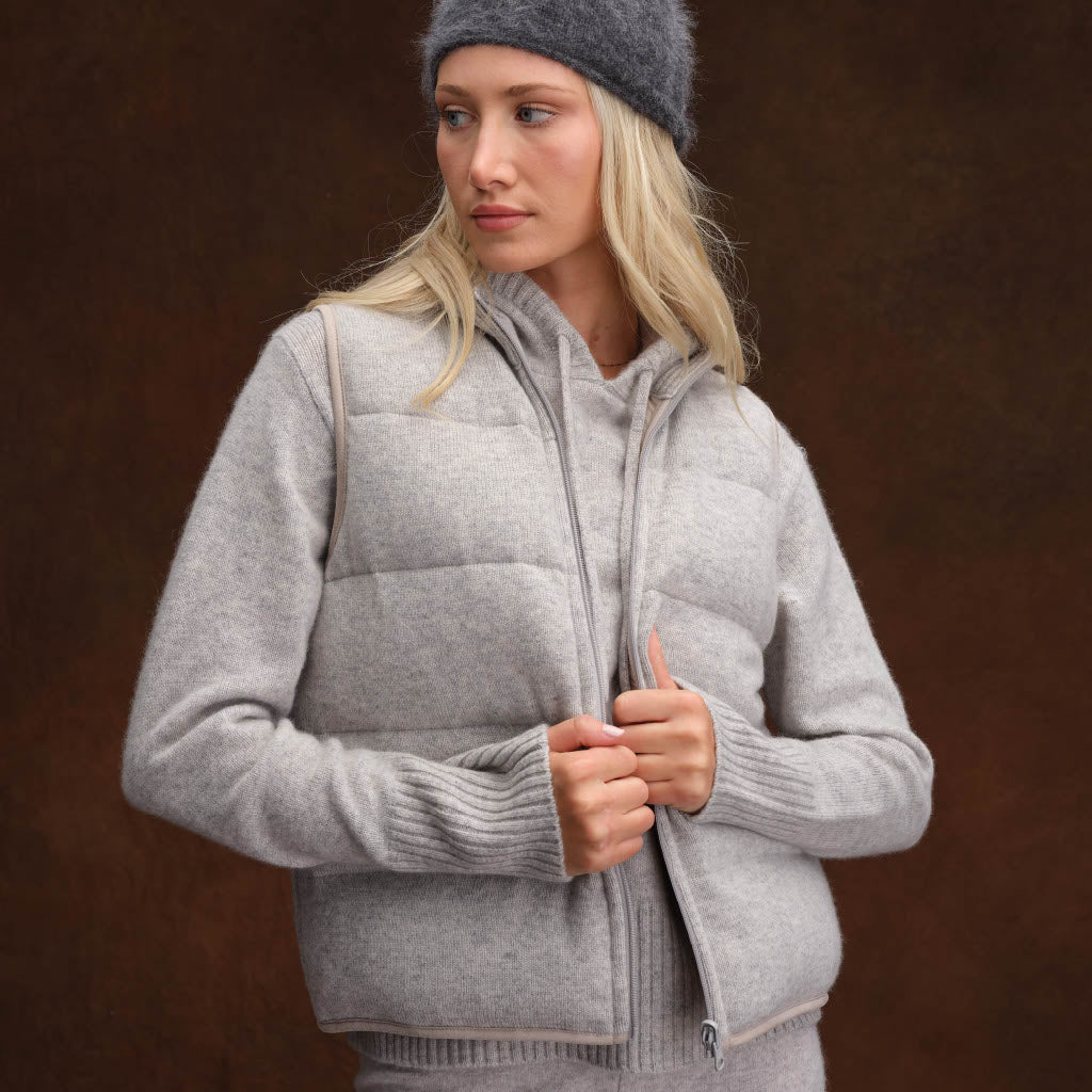 CASHMERE PUFFER VEST