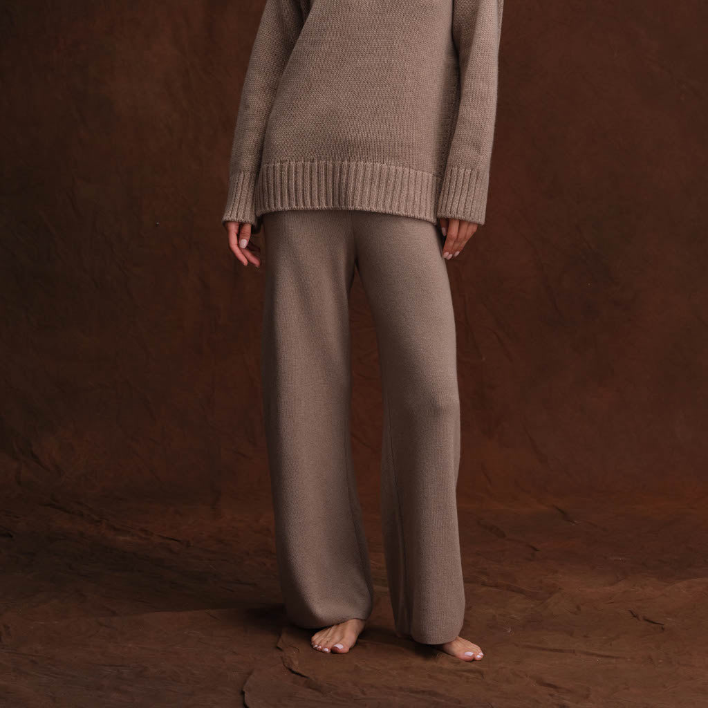 Cashmere High Waist Wide Leg Pant – The Cashmere Sale