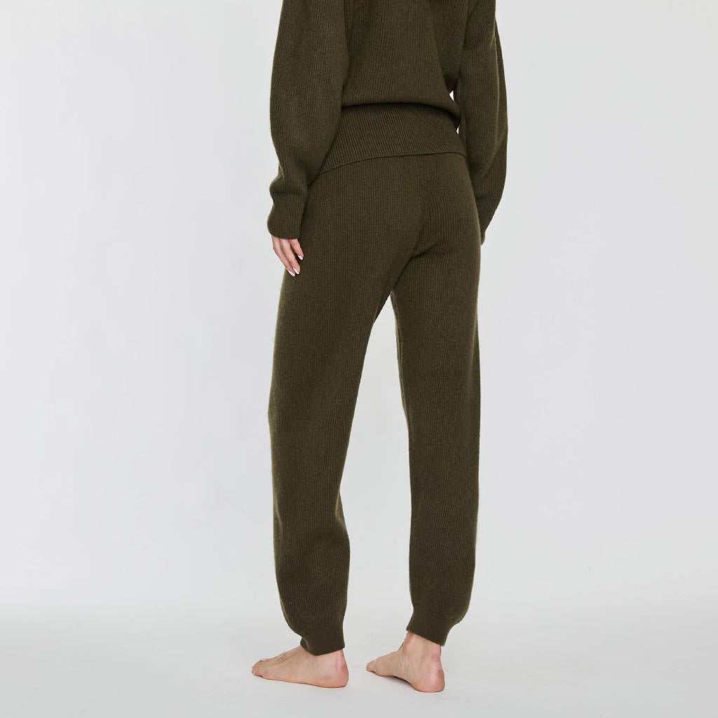 RIBBED SWEATPANT