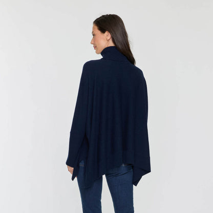 TURTLENECK PONCHO