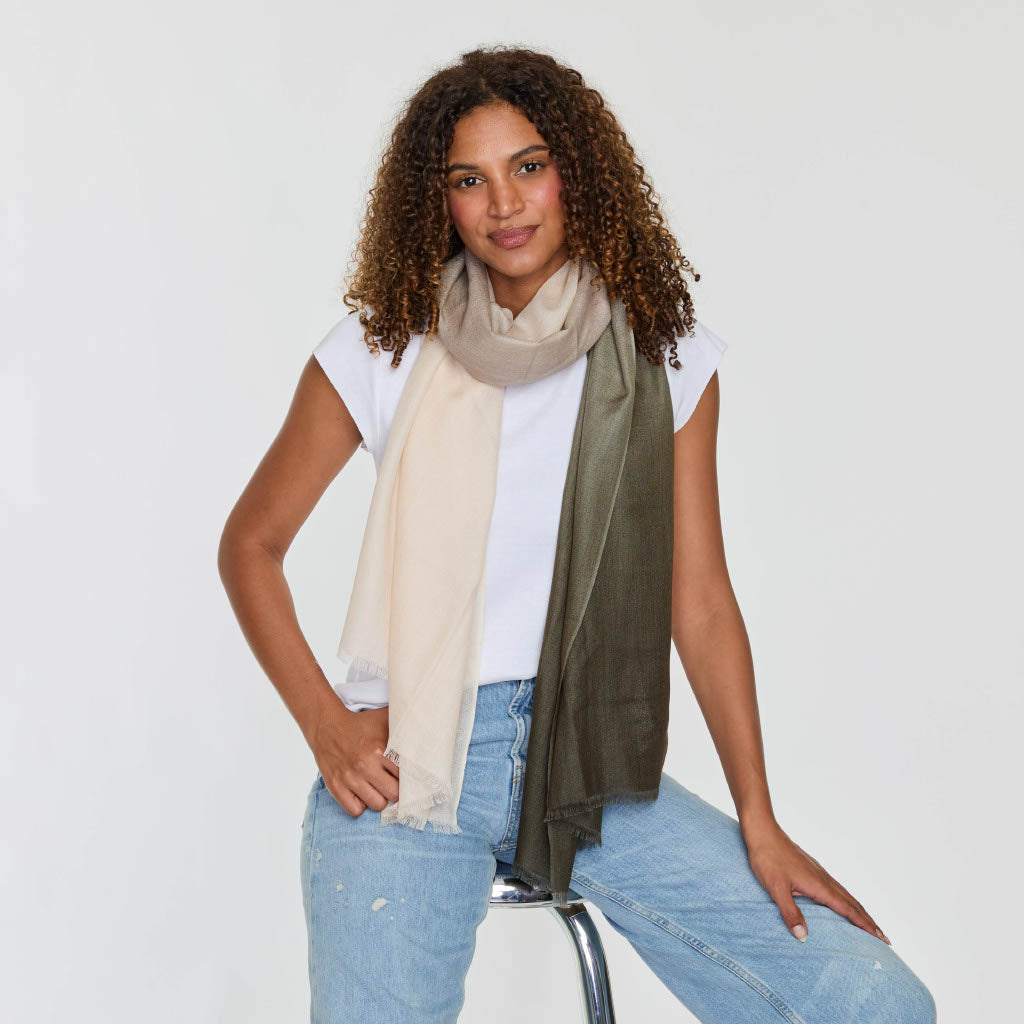 OMBRE FEATHERWEIGHT SCARF