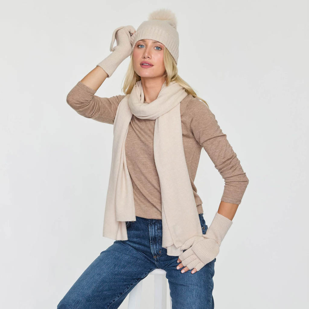 LIGHTWEIGHT SCARF
