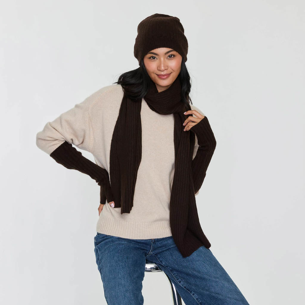 ESSENTIAL RIBBED SCARF