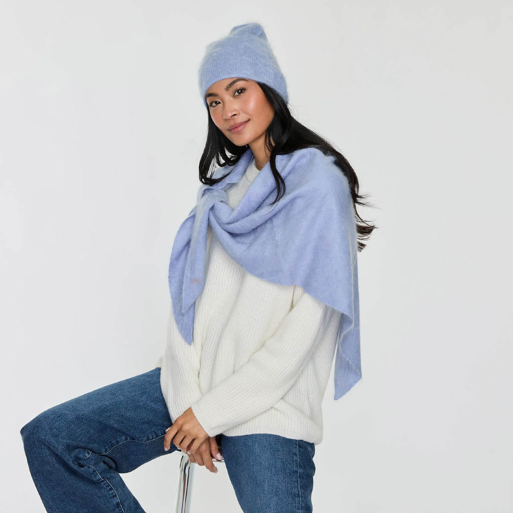 BRUSHED TRIANGLE SCARF