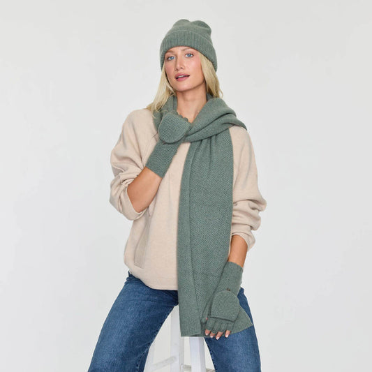 HONEYCOMB SCARF  
