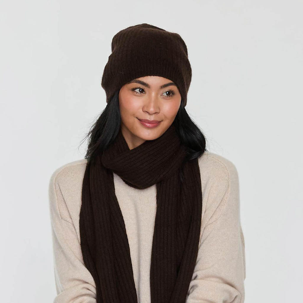 ESSENTIAL RIBBED HAT