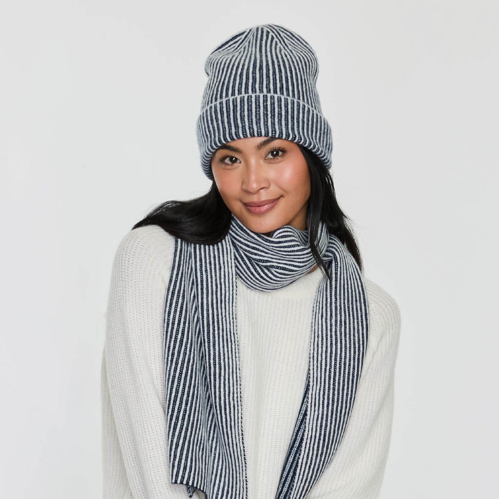 TWO TONE RIBBED HAT
