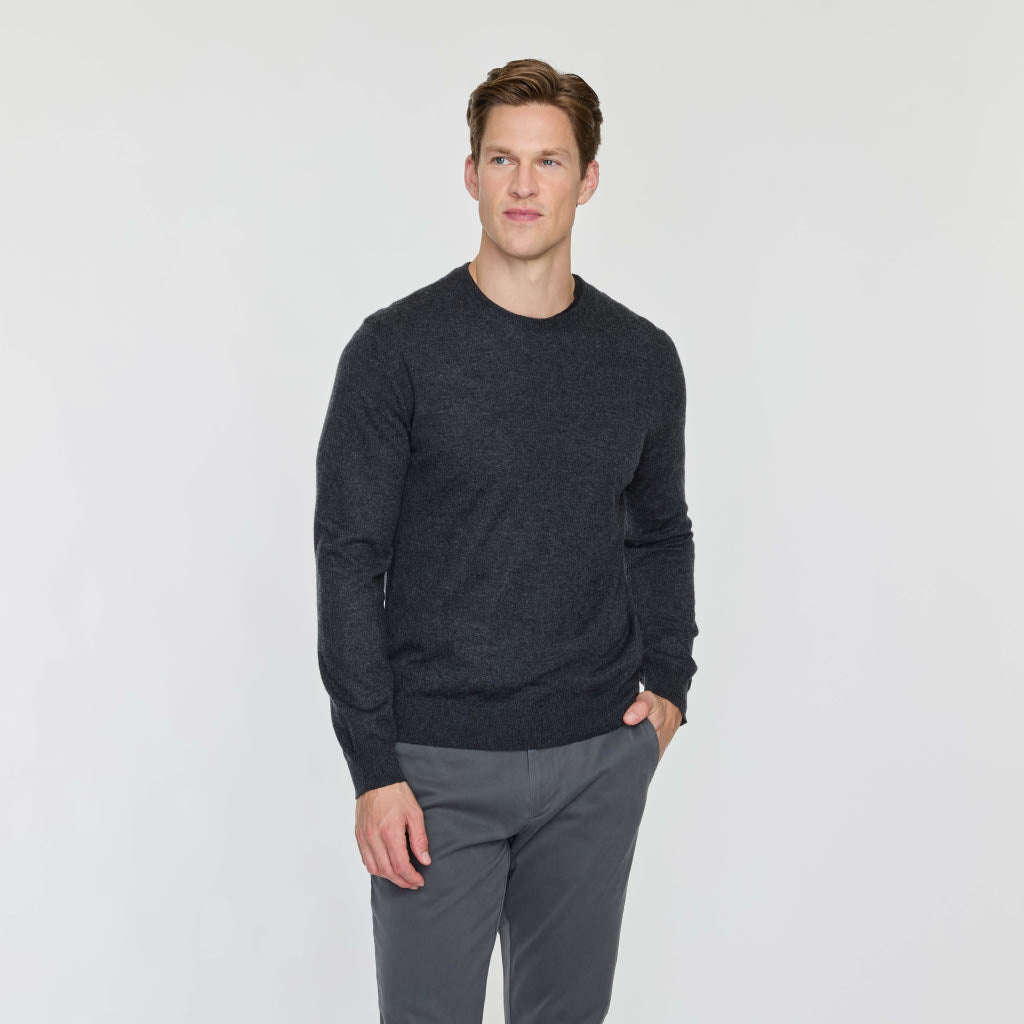 Men's Fine Gauge Crew