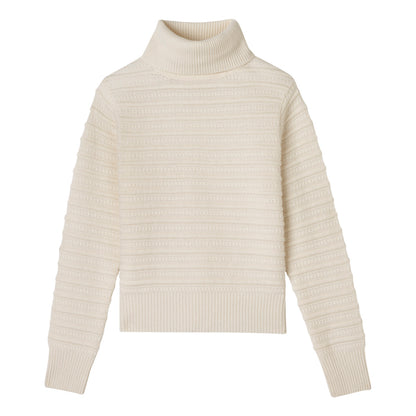 LUXE TEXTURED TURTLENECK