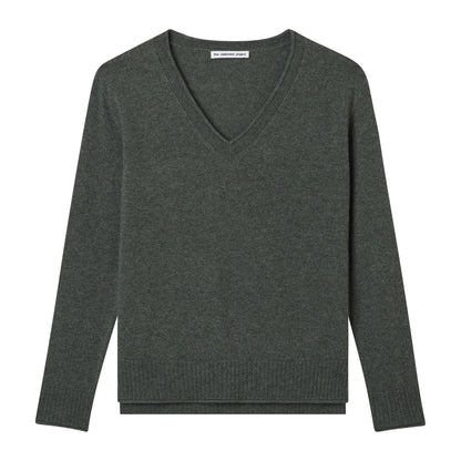 RELAXED V NECK