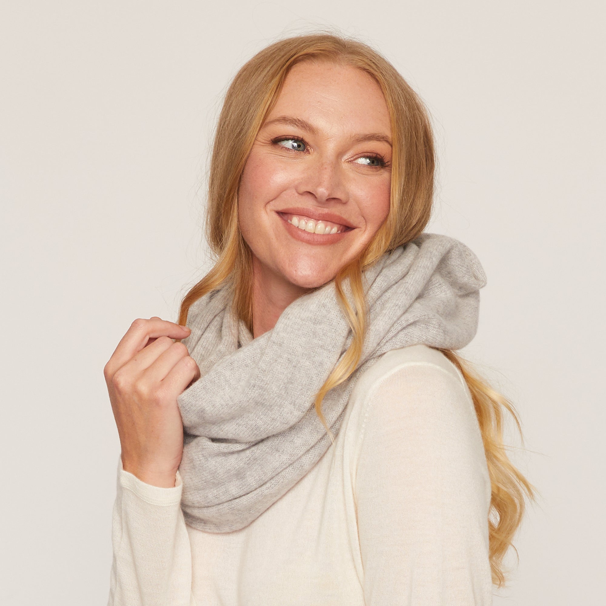 Infinity best sale scarf lightweight