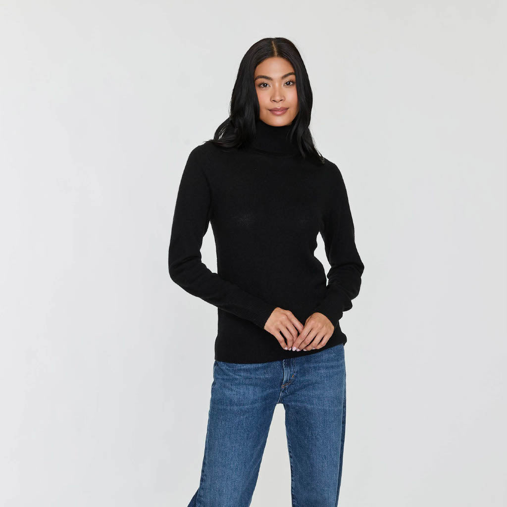 CLASSIC TURTLENECK