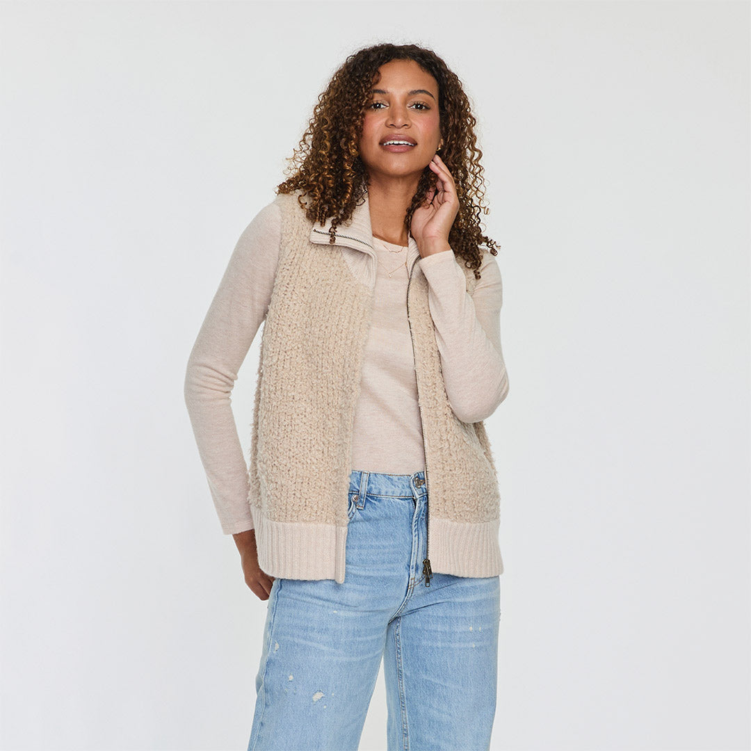 BOUCLE ZIP VEST