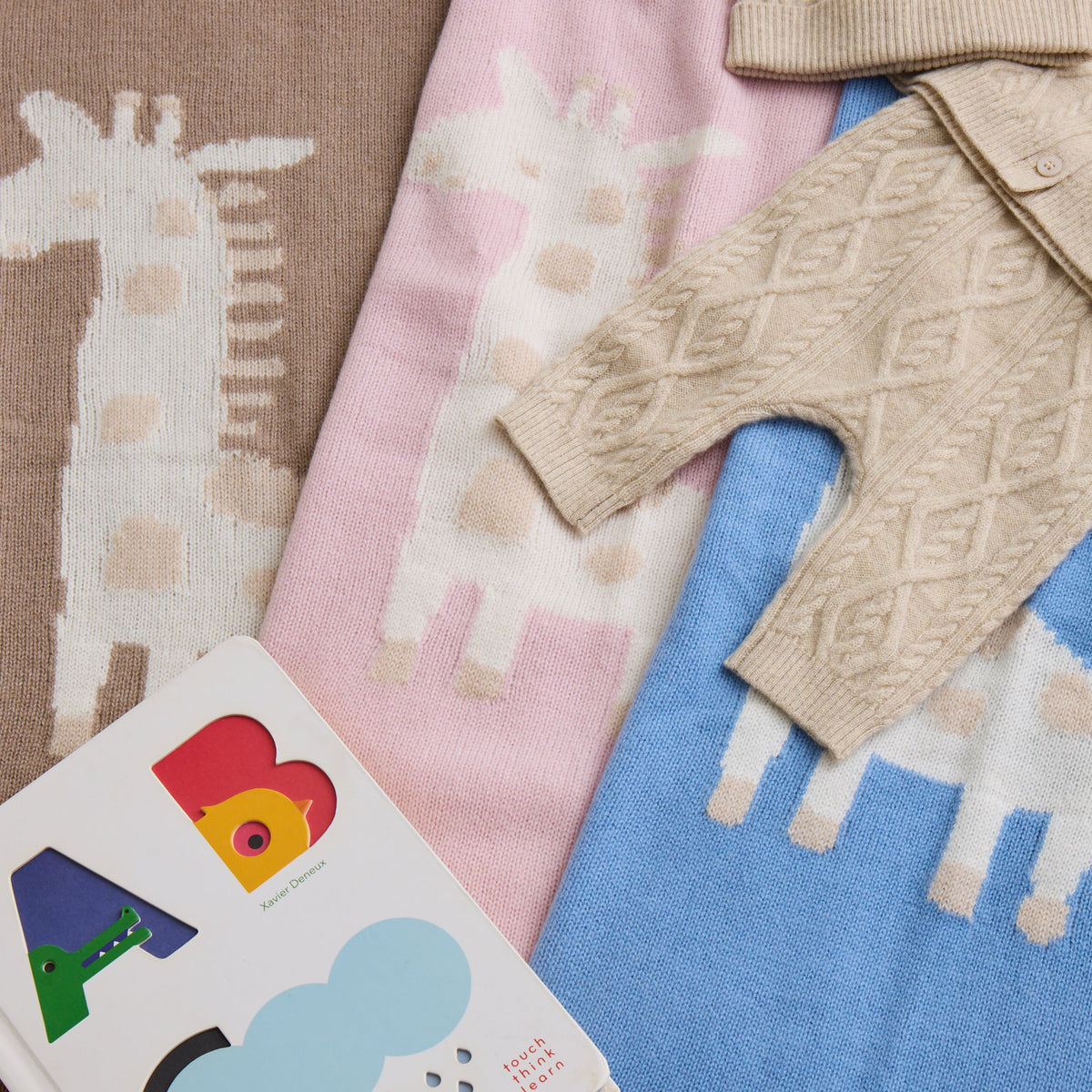 GIRAFFE BABY BLANKET