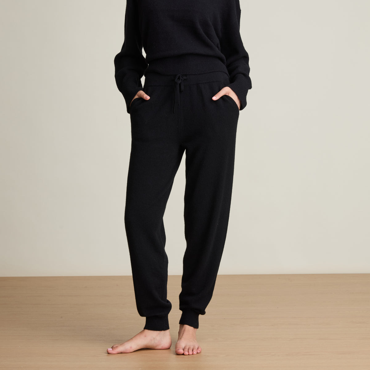 BASIC SWEATPANT
