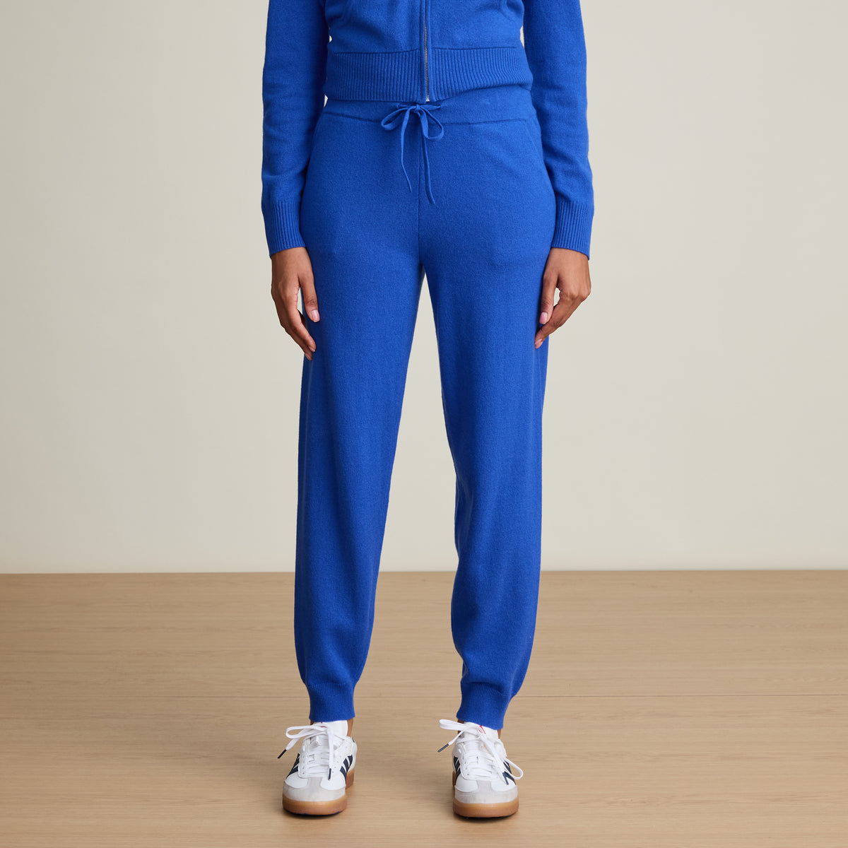 BASIC SWEATPANT