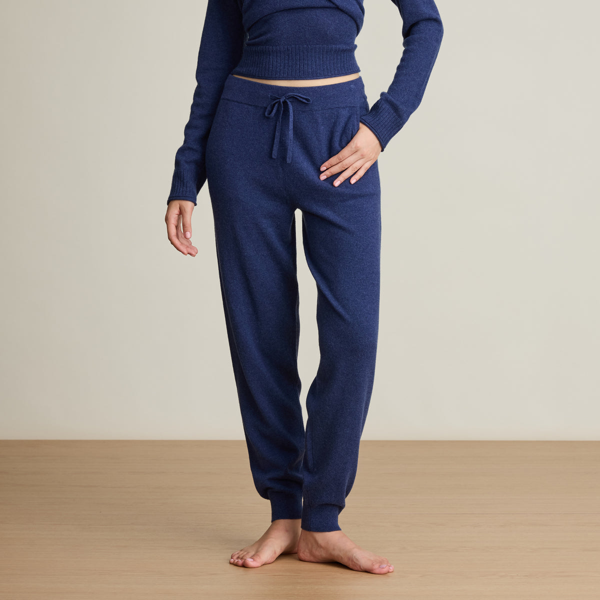 BASIC SWEATPANT