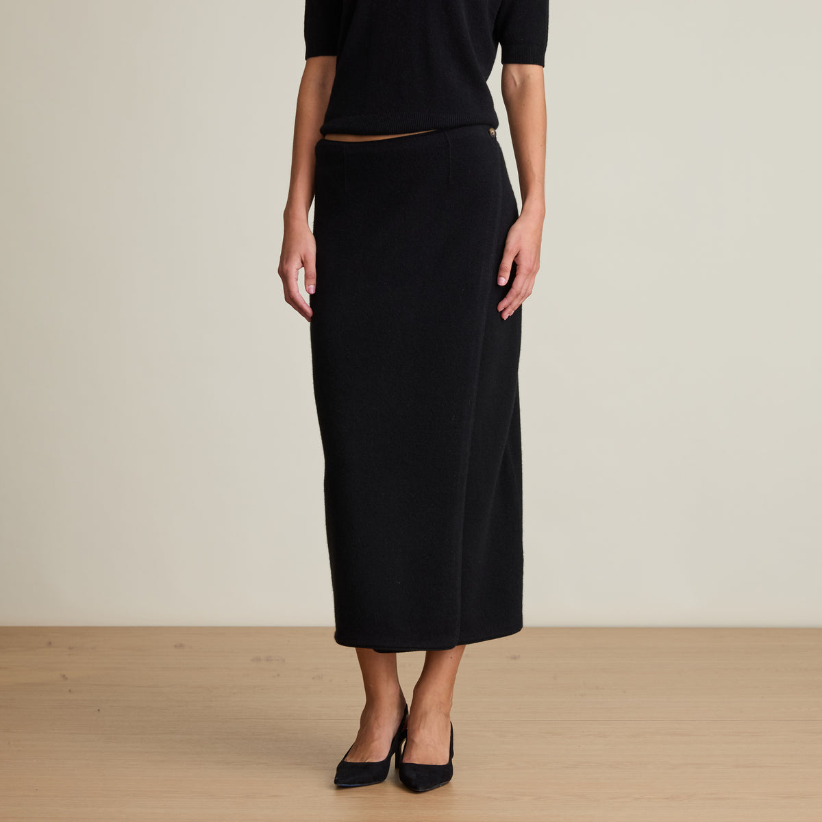 CASHMERE WRAP SKIRT