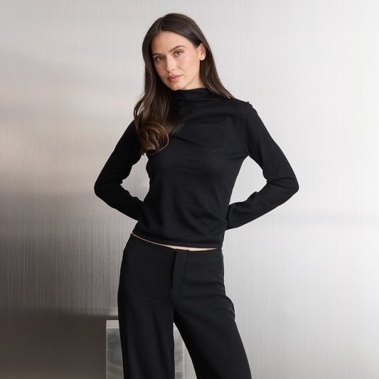 CALIFORNIA CASHMERE ROLLED EDGE TURTLENECK  