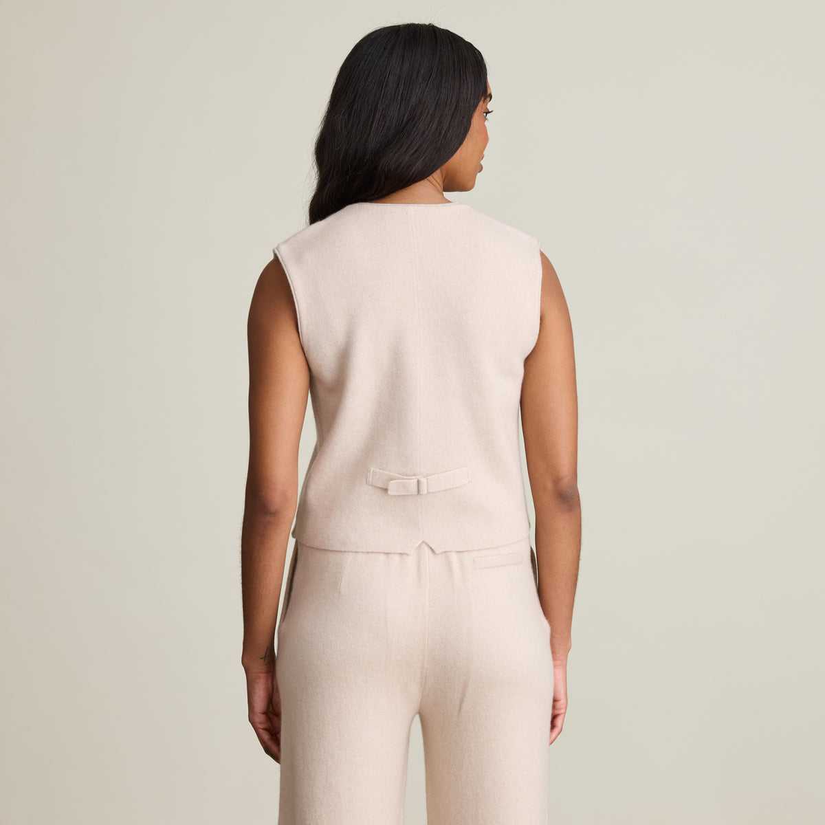 CASHMERE TAILORED VEST