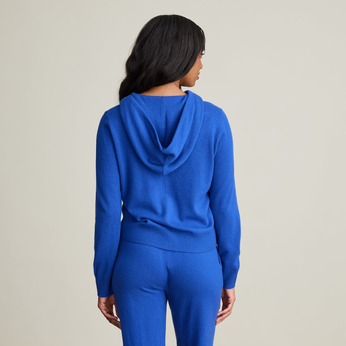 SOLID ZIP HOODIE