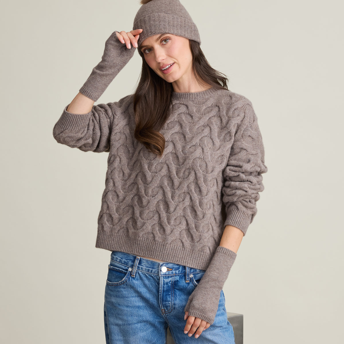 ESSENTIAL FINGERLESS GLOVE