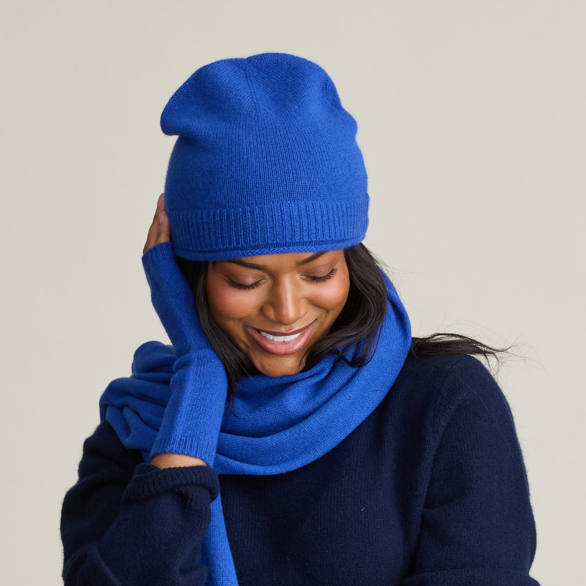 SOLID LAYERED ROLLED EDGE HAT