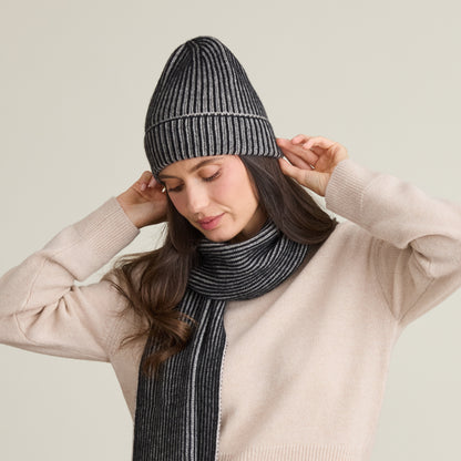 TWO TONE RIBBED HAT