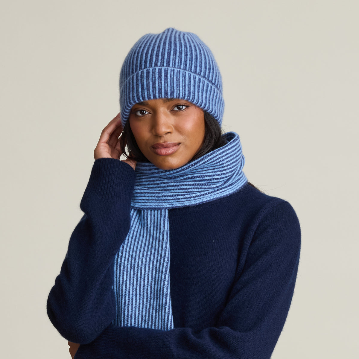 TWO TONE RIBBED HAT