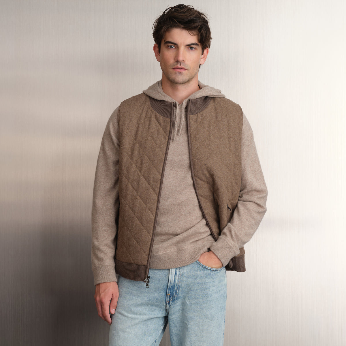 MEN'S QUILTED VEST