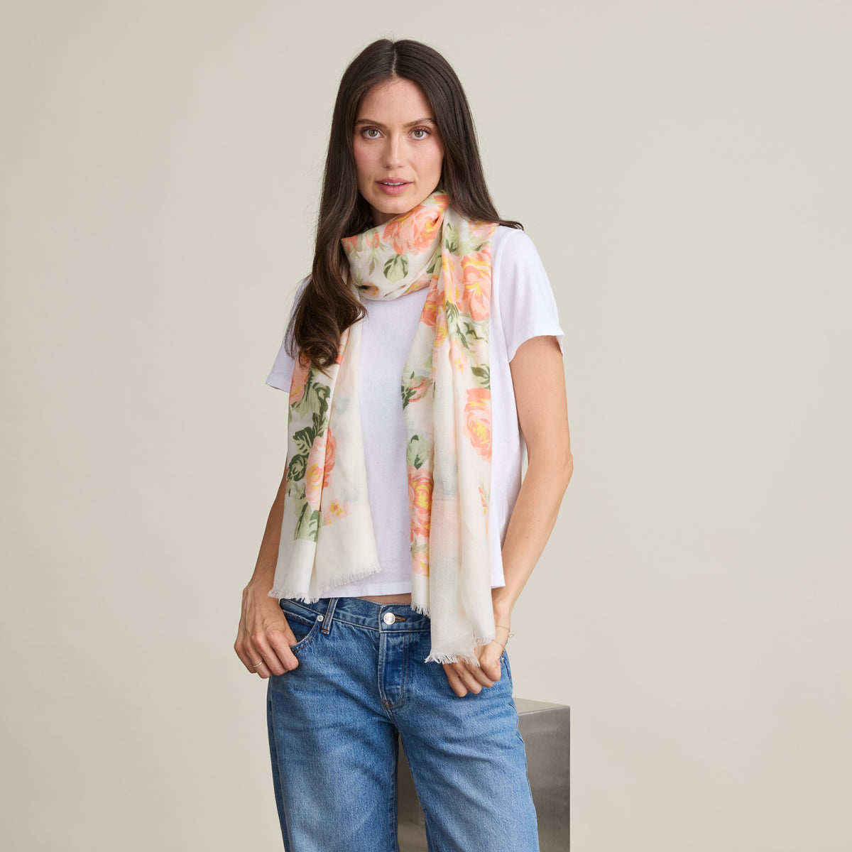 ROSE PRINTED SCARF