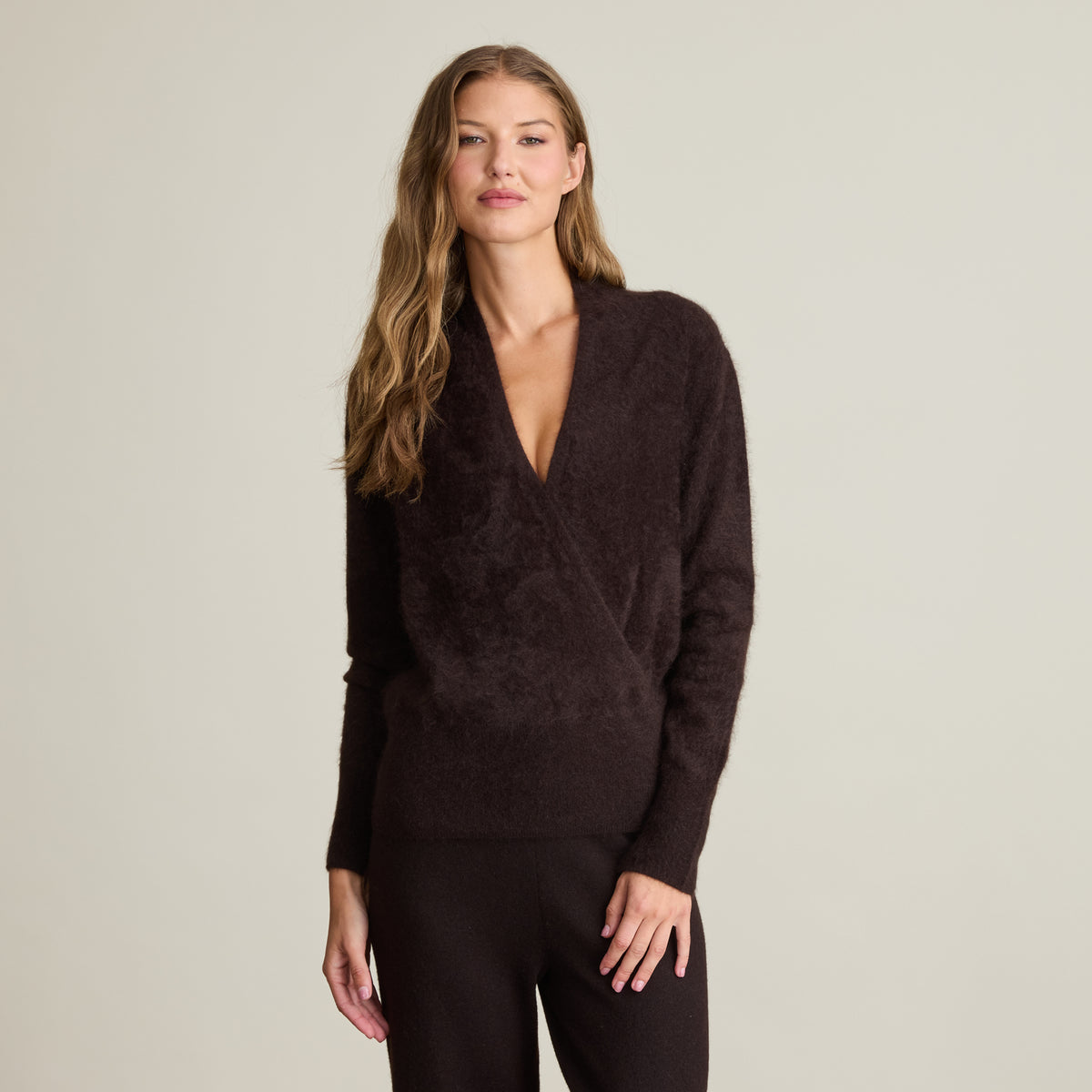 BRUSHED WRAP TOP