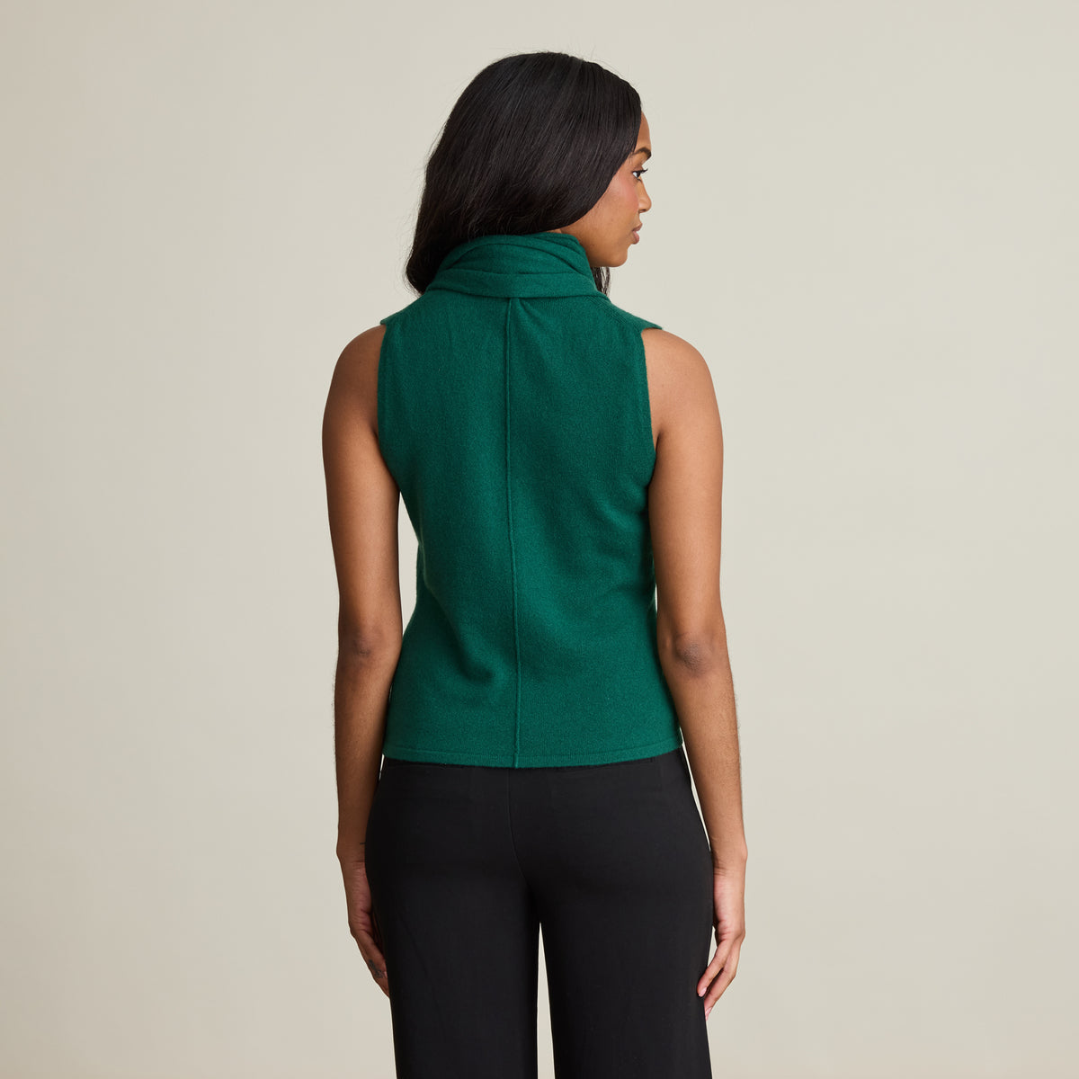 SLEEVELESS SCARF TOP