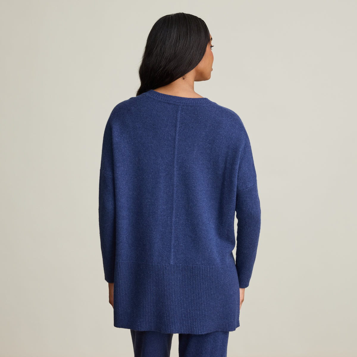 V NECK TUNIC
