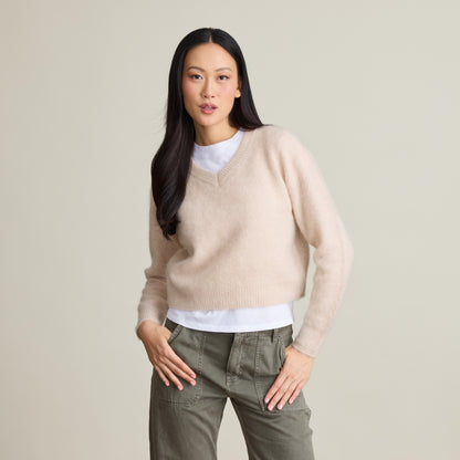 BRUSHED CROP EVERYDAY V NECK