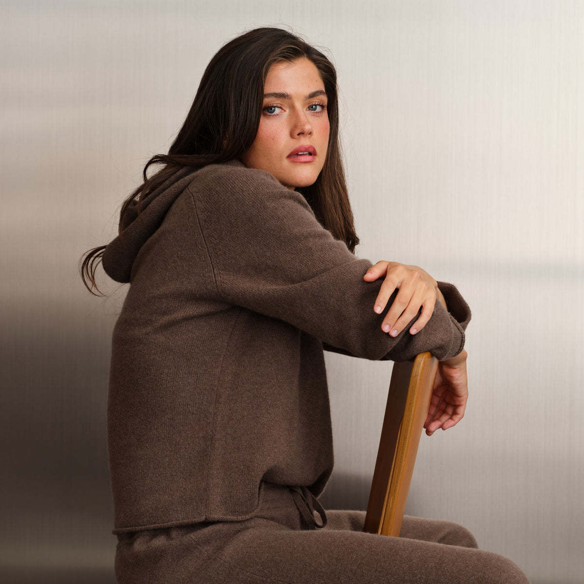ROLLED EDGE HOODIE