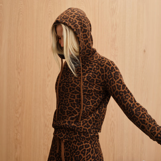 ANIMAL PRINT CROPPED HOODIE  
