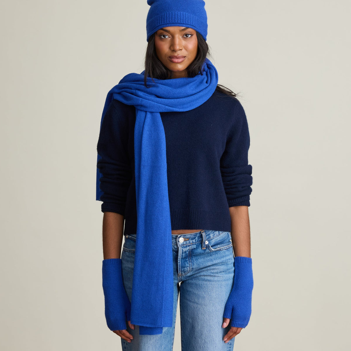 LIGHTWEIGHT SCARF