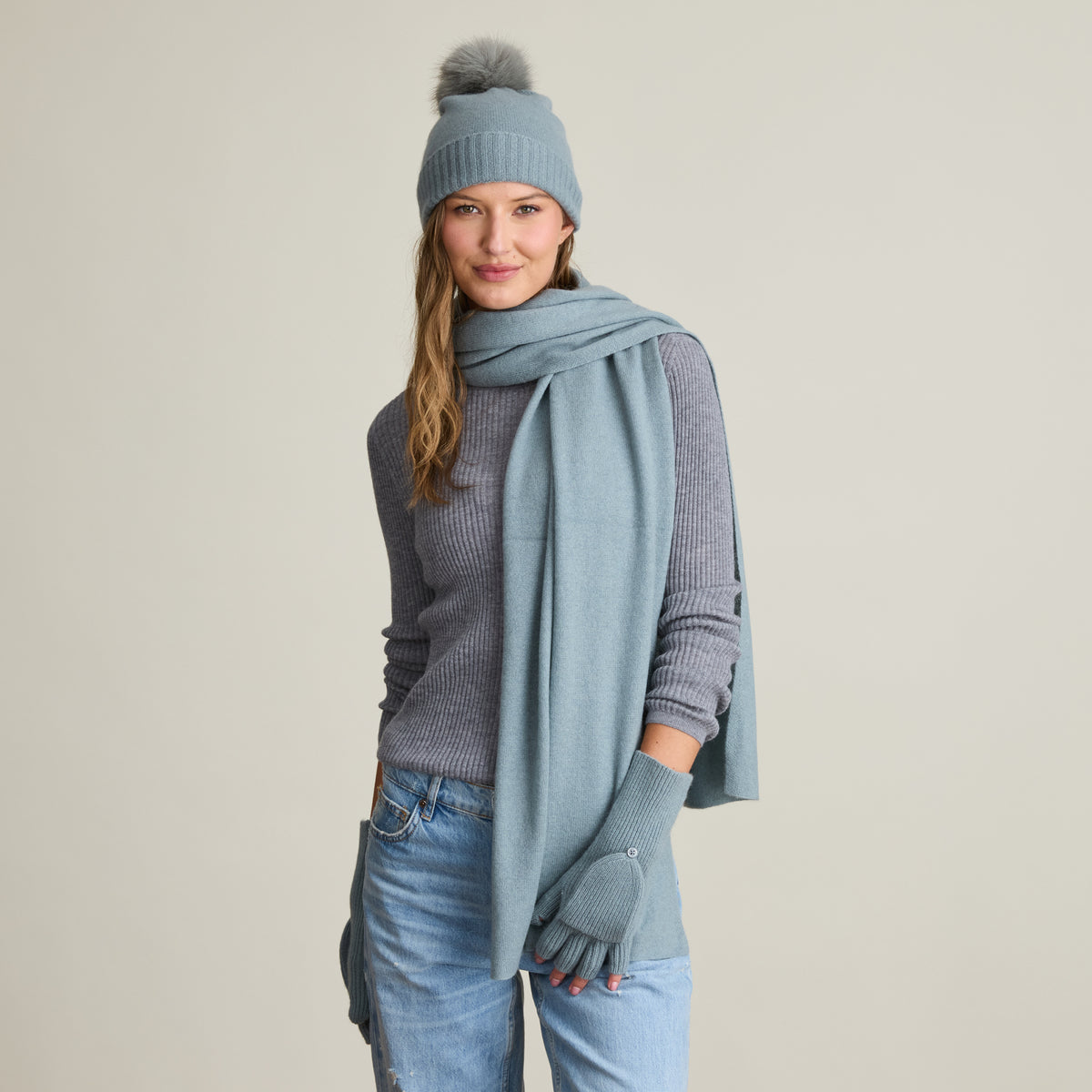 LIGHTWEIGHT SCARF